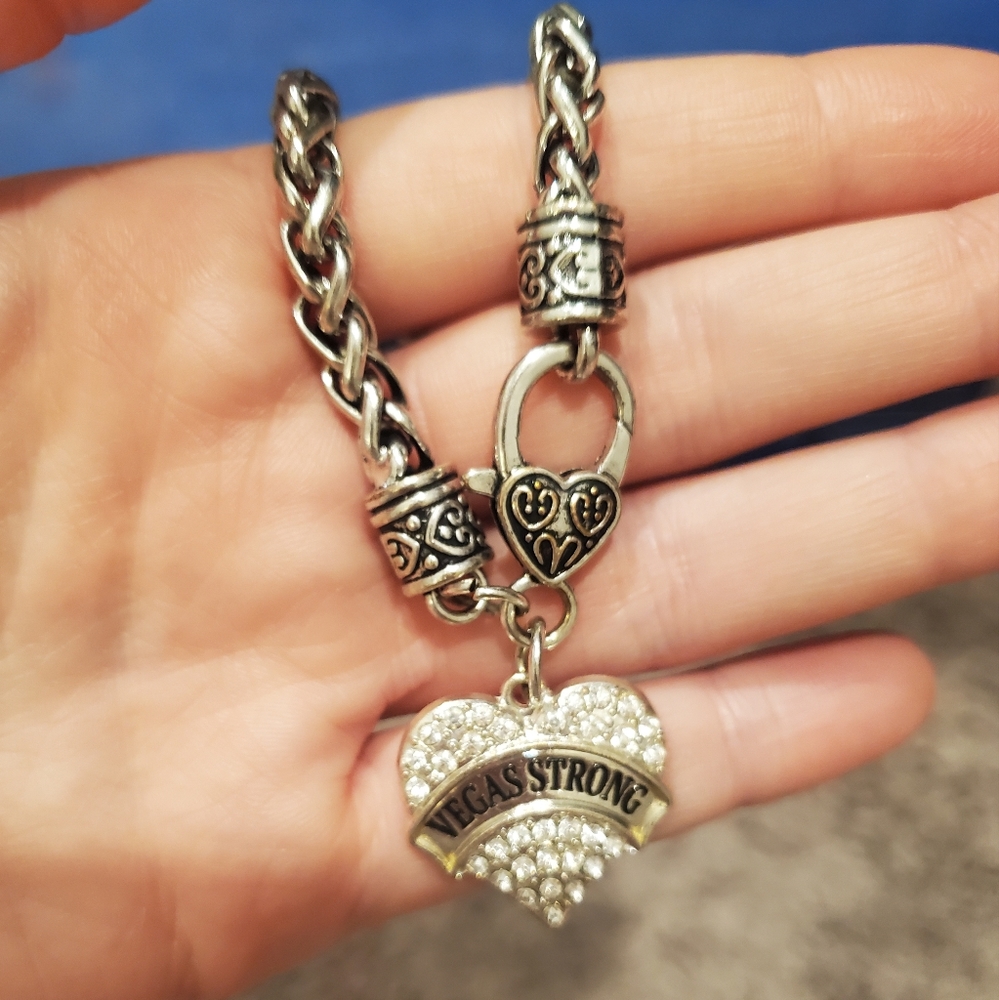 Vegas strong Bracelet